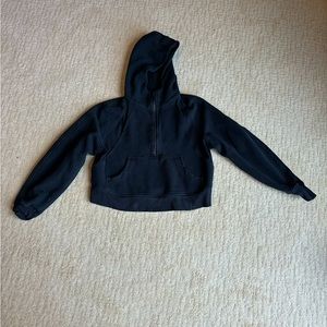 Brand: Lululemon
Color: Black
Size: Xs/s